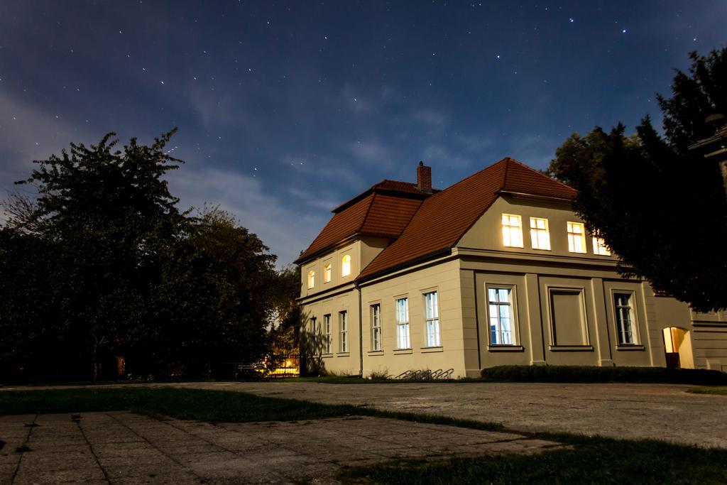 Gaestehaus Schloss Plaue Бранденбург Экстерьер фото